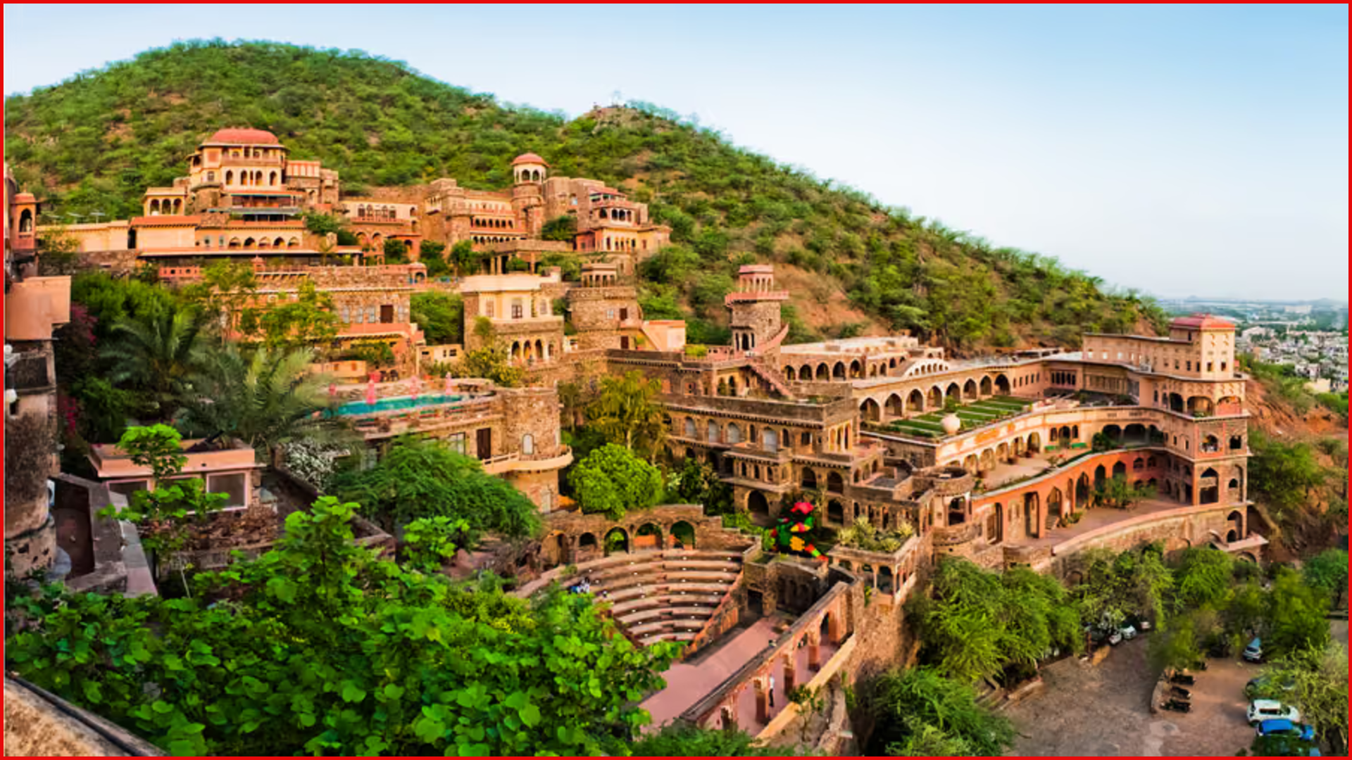 Neemrana Fort Palace, Jaipur